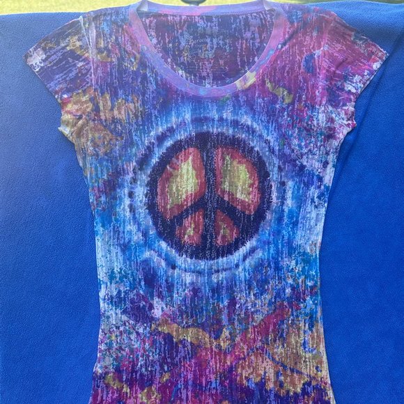 Dorothy Blue Vintage Peace-Sign Tie-Dye Tee - Picture 1 of 4